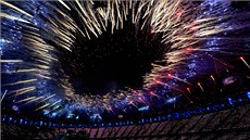 A TO UŽ BYLO VŠECHNO. Slavnostní zahájení londýnské olympiády končí barevným