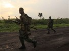 Kontí vojáci jdou do boje s ozbrojenci ve východní ásti Demokratické