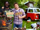 Jamie Oliver pi natáení seriálu Jamieho letní vaení.