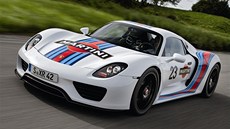 Prototyp Porsche 918 Spyder v barvách Martini Racing
