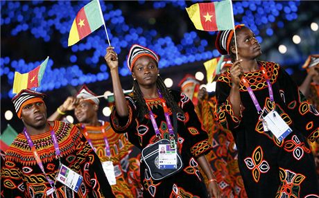 Kamerunská olympijská výprava bhem zahajovacího ceremoniálu olympiády v...
