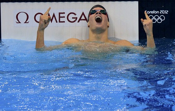 AMPION. Daniel Gyurta slaví zlatou medaili i nový svtový rekord. 