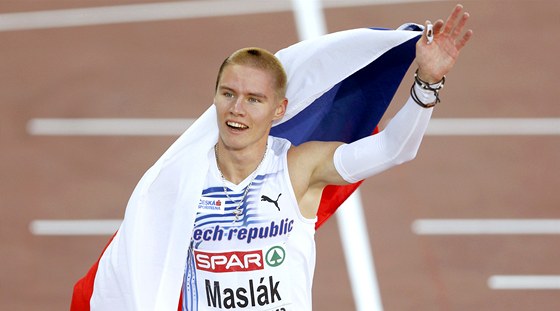 Pavel Maslák coby vítz finálového bhu na 400 metr na mistrovství Evropy v