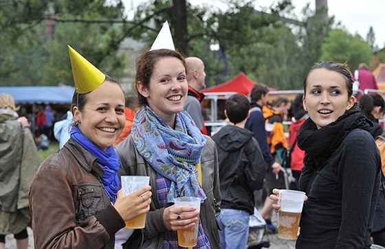 Kelímky z tvrzeného plastu návtvníci festivalu v Ostrav pivítali s nadením.