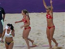 YES! Markéta Sluková a Kristýna Kolocová se radují z vítzství nad brazilskou...