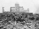 Pohled na Hiroimu msíc po svrení atomové bomby (8. záí 1945)