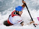 eská vodní slalomáka tpánka Hilgertová postoupila do finálové jízdy. (2....