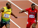 ZLATÝ FINI. Jamajský sprinter Usain Bolt s pehledem vyhrál závod na 100