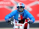 eská závodnice Romana Labounková pi kvalifikaní jízd BMX. (8. srpna 2012) 
