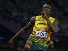 POTICHU. Usain Bolt slaví druhé olympijské zlato na londýnských hrách. 