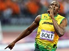 POTICHU. Usain Bolt slaví svou druhou zlatou medaili na hrách v Londýn.