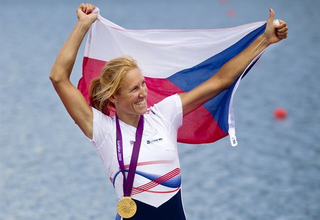 ZLATO! Skifařka Mirka Knapková zvítězila v olympijském závodu s drtivou...