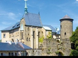 Vkend v historickch kostmech na hrad ternberk