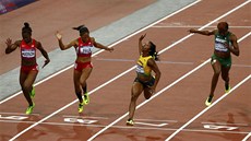 Shelly-Ann Fraserová-Pryceová z Jamajky zvít�zila ve finále sprintu na 100