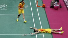 MÁME ZLATO! Čínský pár Čang Nan, Čao Jün-lej slaví vítězství ve finále smíšené