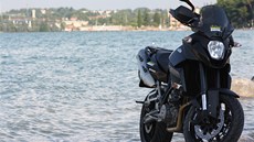 Na motorce se z eska dá dojet k moi bez problému.