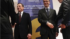 Prezident Evropské centrální banky Mario Draghi (vlevo), a �éf n�mecké