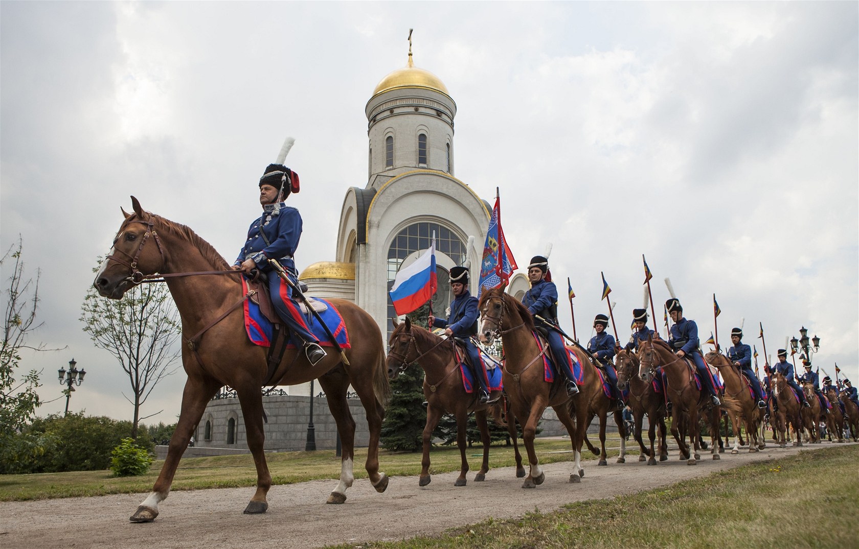 Russian don. Казаки с российским флагом.