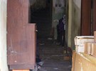 Nepoádek uvnit domu v Táboe, kde byli nalezeni dva mrtví. 