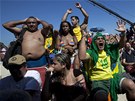 Braziltí fanouci se chytají za hlavu a neví, e jejich tým ve finále