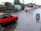Na mexické pobeí dorazila tropická boue Ernesto