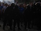 Fanouky klubu Ruch Chorzów doprovázeli v Plzni policisté. Mají toti v Evrop