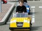 Na autíkách v Legolandu