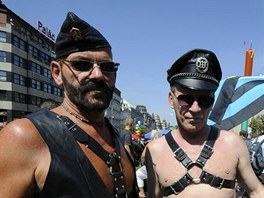 astnci pochodu Prague Pride se seli na Vclavskm nmst.