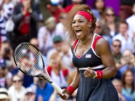 Amerianka Serena Williamsová ve finále hladce porazila Rusku Marii arapovovou...