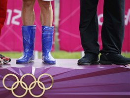 NEJLEPÍ AS, NEJVYÍ BOTY. Jaroslav Kulhavý v sobotu na Hadleigh Farm poblí...