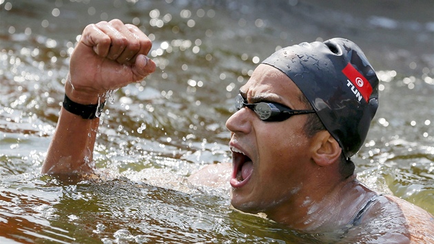 V CLI. Tunisk dlkov plavec Usma Melll zvtzil v olympijskm zvodu na 10 kilometr.