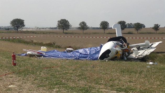 Tragick havrie malho letounu v Dolnm Beneov na Opavsku. (16. srpna 2012)