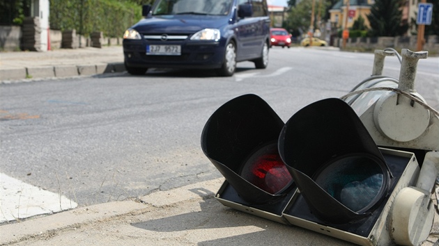 Vysloužilé semafory nahradí moderní signalizace. 