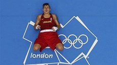 KONE�N� KLID. Alexandr Usyk odpo�ívá po náro�níém zápasu i vy�erpávajících
