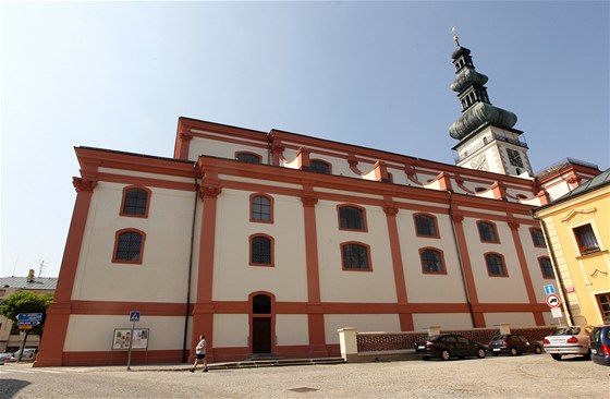 Přípravy na slavnost města Polné  - kostel Nanebevzetí Panny Marie.