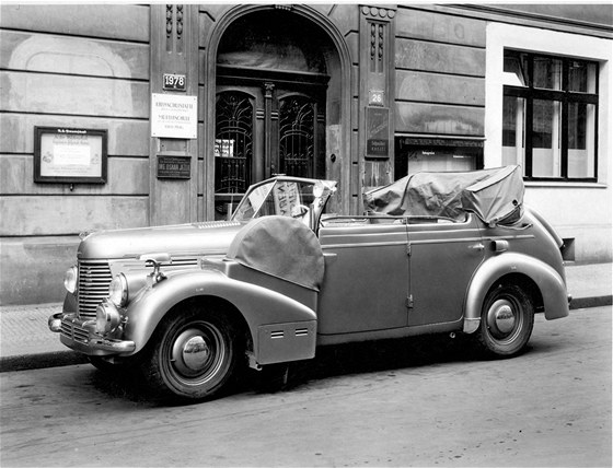 Kabriolet koda Rapid na plynový pohon pro Hermanna Göringa (1943)