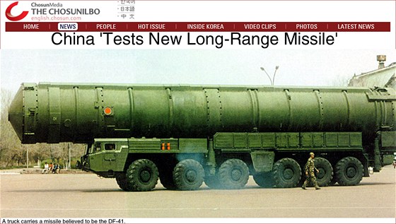 ínská raketa,která by podle korejského webu mohla být obávaná DF-41.