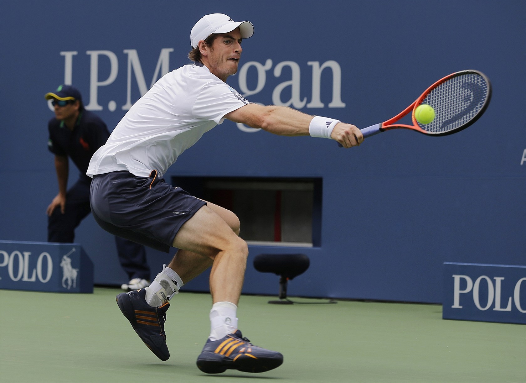 Sázka�i pomohl k výh�e 1,7 milion� korun i hladký triumf Andyho Murrayho v prvním kole US Open.