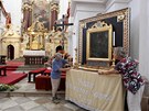Pípravy na slavnost msta Polné v kostele Nanebevzetí Panny Marie.