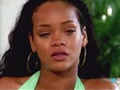 Zpvaka Rihanna se bhem rozhovoru s Oprah Winfreyov neubrnila slzm