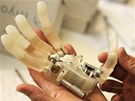 Základ pro bionickou ruku kontrolovanou mozkem (SSSA)