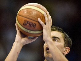 PAN ESTKA. eským basketbalistm se v duelu proti Turecku trestné hody...