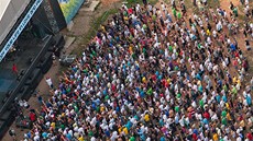 Letecký pohled na Hip Hop Kemp v Hradci Kálové (18. 8. 2012)