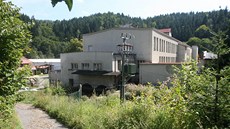 Budova továrny Seba v Plavech se uzavela v pondlí. Majitel se ani neobtoval