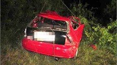 Tiadvacetiletý idi automobilu honda vyvázl z nehody s lehkými zranními.