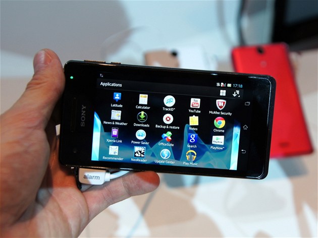 Sony Xperia V