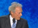 Clint Eastwood mluví k idli-Obamovi
