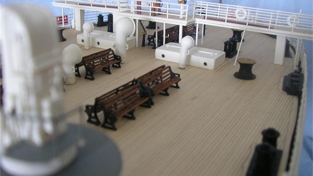 Replika Titaniku je pesn do poslednho detailu, jej autor kvli tomu prostudoval 150 dostupnch knih.