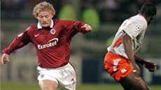 NEZAPOMENUTELNÝ DEBAKL. V roce 2004 narazila Sparta v Lize mistr� na Lyon, na