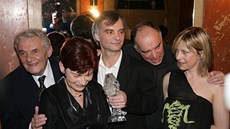 Ladislav Trojan, jeho manelka Olga, synové Ivan a Ondej s manelkou Bárou...